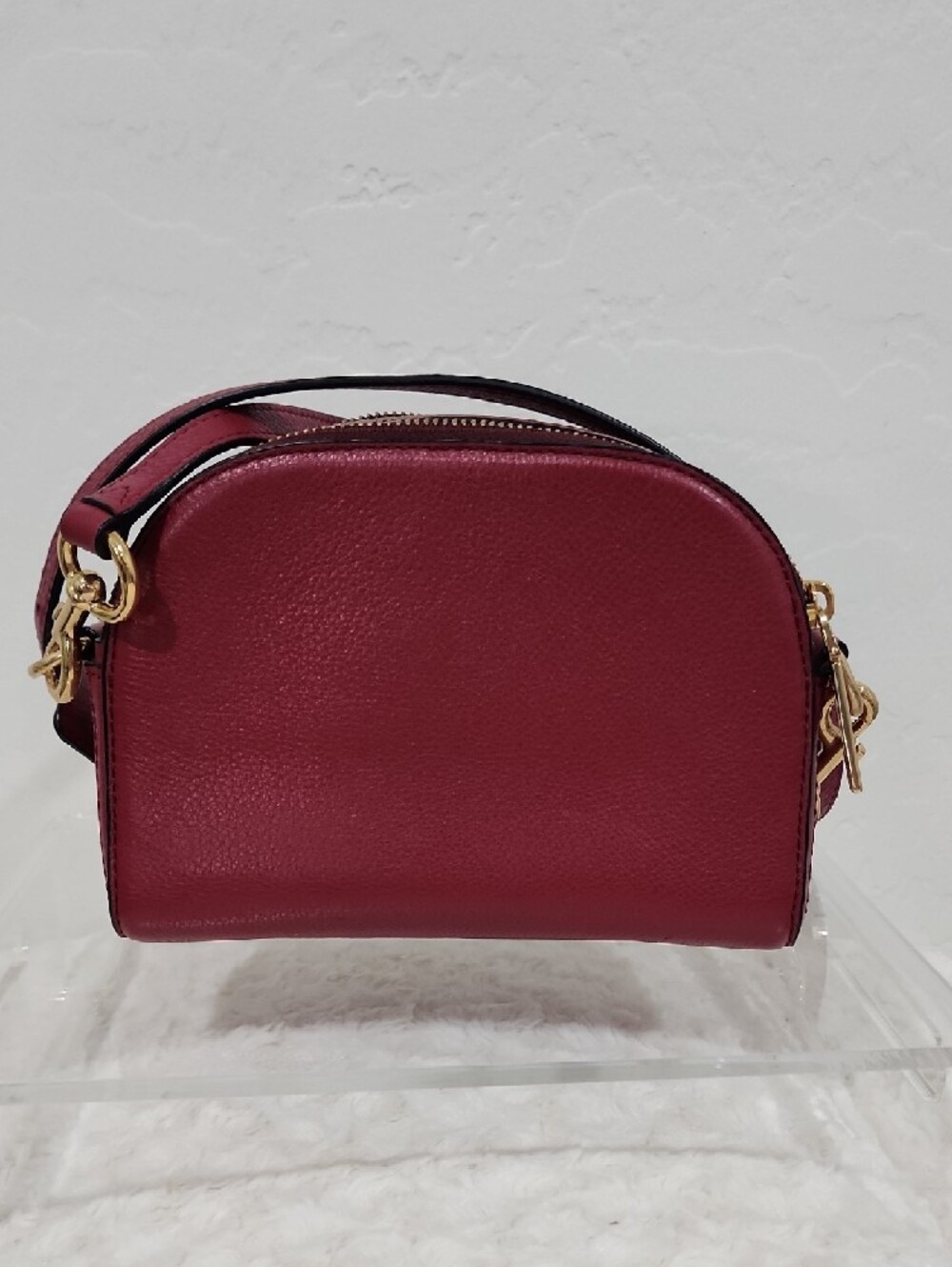 Marc Jacobs Pebbled Leather Crossbody in Deep Wine - Picture 2 of 10